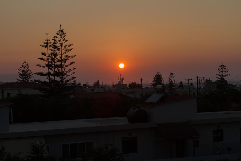 Kokkini Hani Ideal Hotel מראה חיצוני תמונה