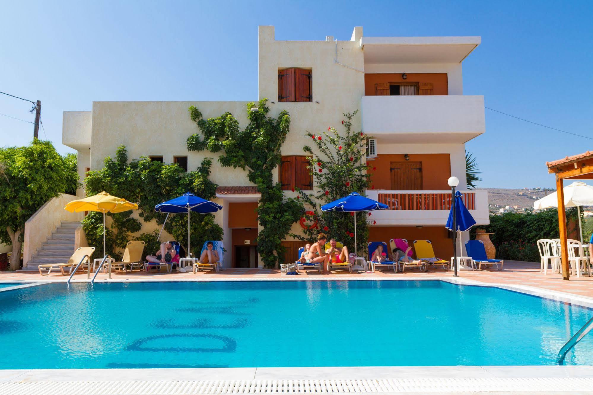 Kokkini Hani Ideal Hotel מראה חיצוני תמונה